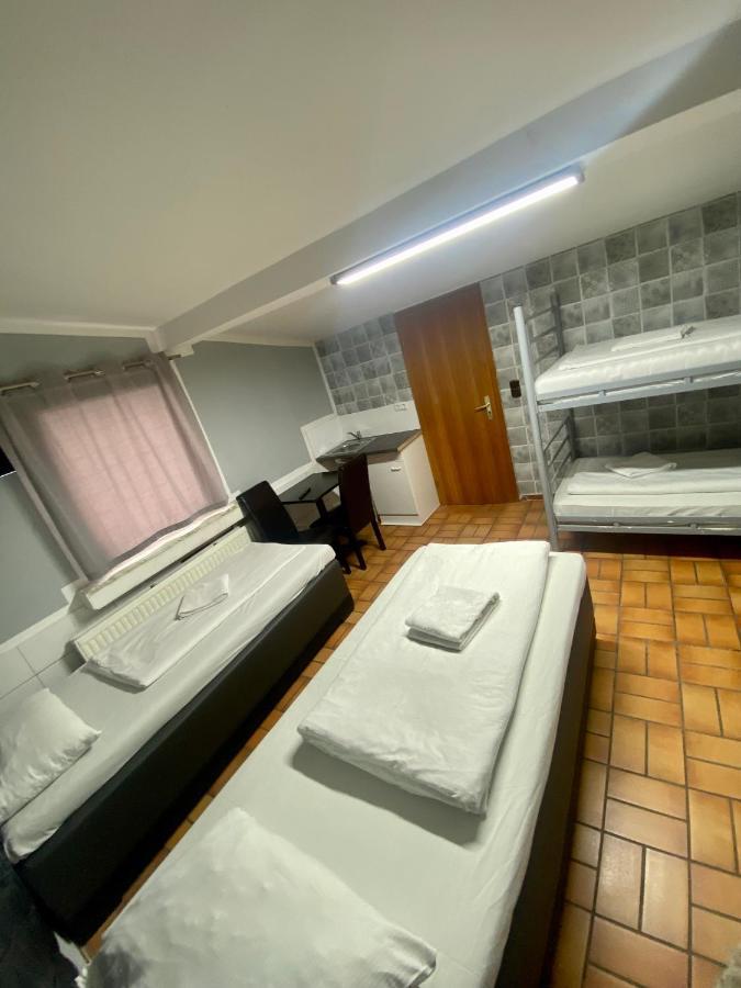 Hotel Moji Koeln Sieversstrasse מראה חיצוני תמונה
