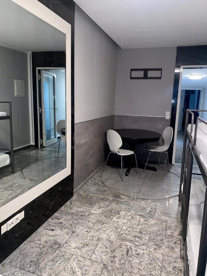 Hotel Moji Koeln Sieversstrasse מראה חיצוני תמונה