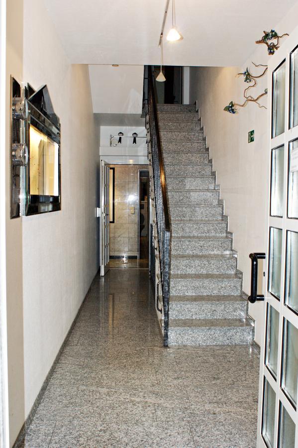 Hotel Moji Koeln Sieversstrasse מראה חיצוני תמונה