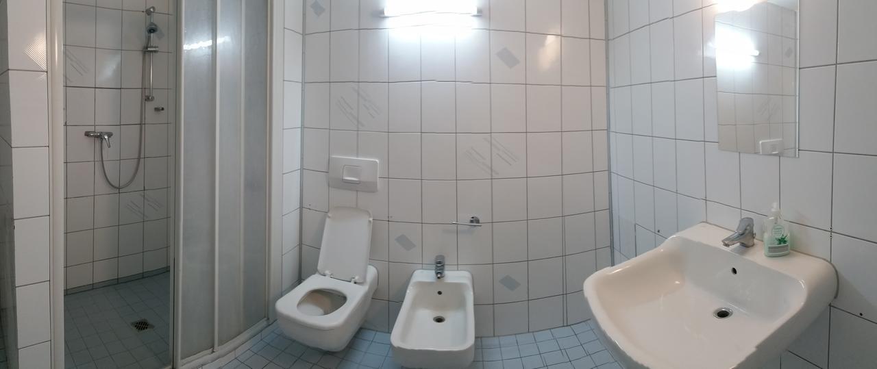 Hotel Moji Koeln Sieversstrasse מראה חיצוני תמונה